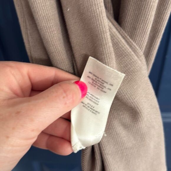 Aritzia Wilfred Free Ribbed Tank Dress Taupe Size L - Picture 4 of 5